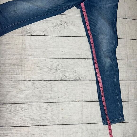 Vineyard Vines Girls Elastic Waist Pull-On Adjustable Waist Denim Jeans sz 12 - Picture 7 of 7